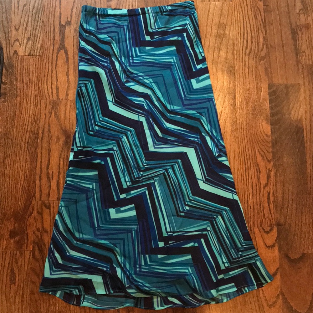 Silk patterned skirt